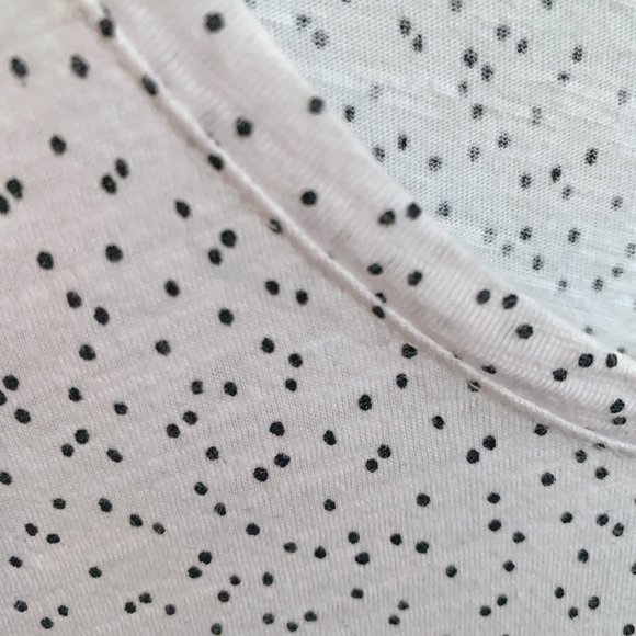 Joe Fresh Scoop Neck Tshirt White with Black Dots size Medium - Picture 4 of 6